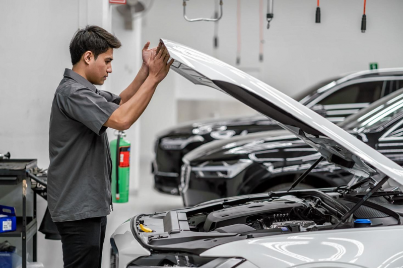 Oficina de Manutenção de Carros Para Garantir Seu Veículo Sempre em Dia Oficina de Manutenção de Carros Para Garantir Seu Veículo Sempre em Dia